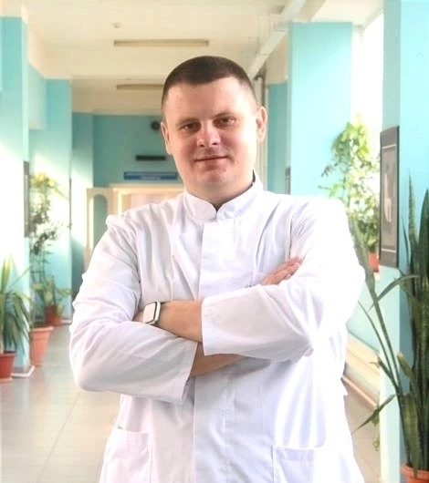 Сегодня коллектив нашей больницы поздравляет с днём рождения заведующего урологическим ...