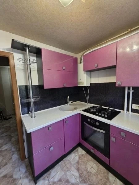 Продается  2к. квартира,ул. Краснофлотская в в Калининском районе,