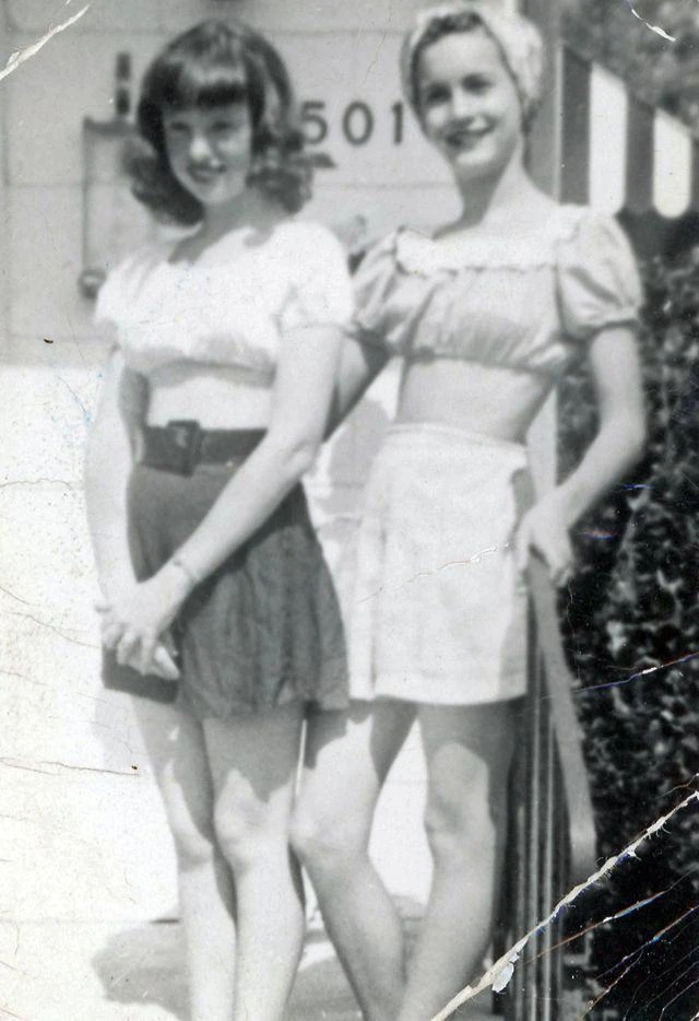 💃Фотографии молодых женщин 1940-х годов в кроп-топах