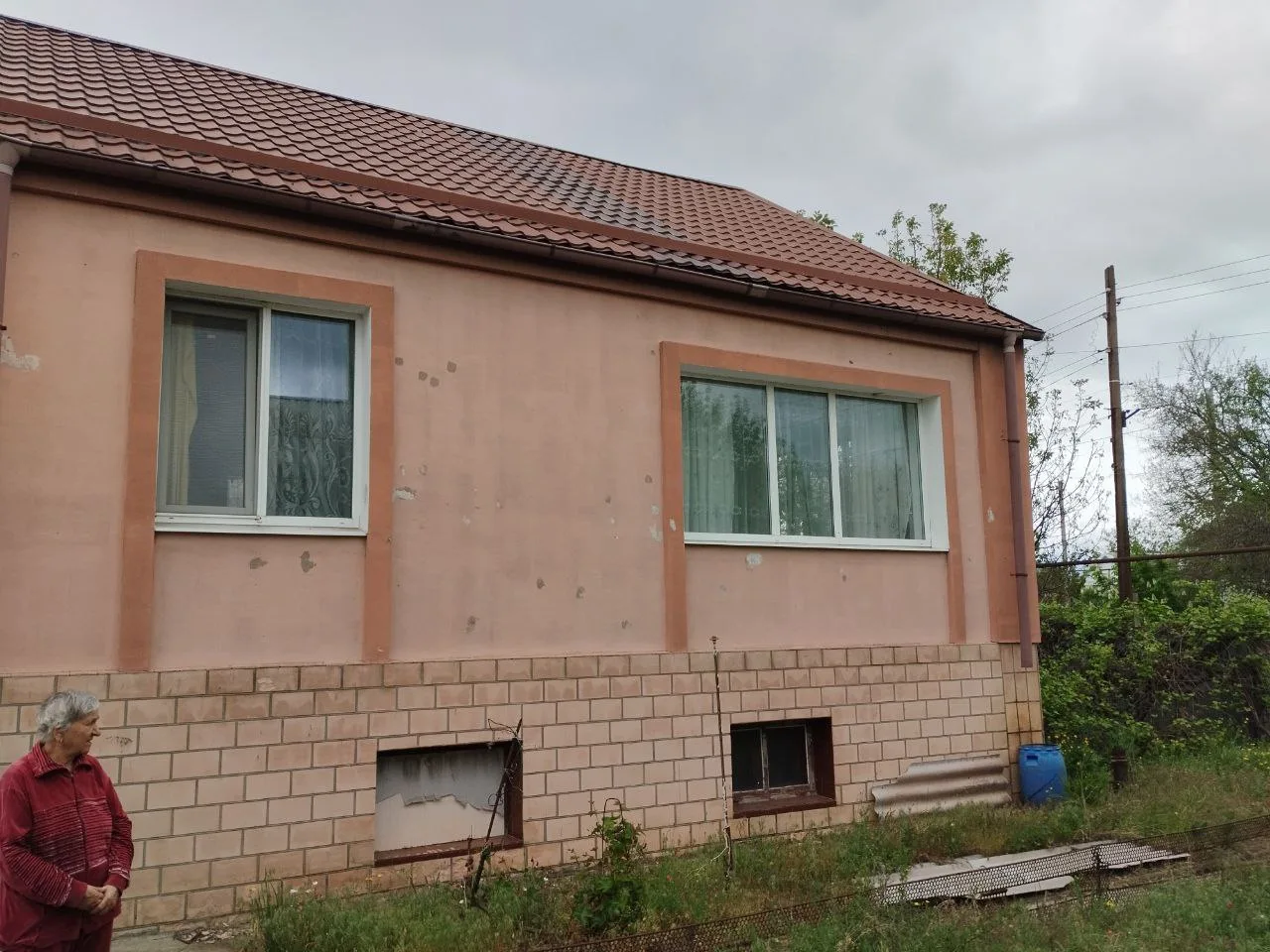 Продаётся дом в Станице Луганская, на Новой Кондрашевке, р-н бывшей заправки. 83 кв.м.,...