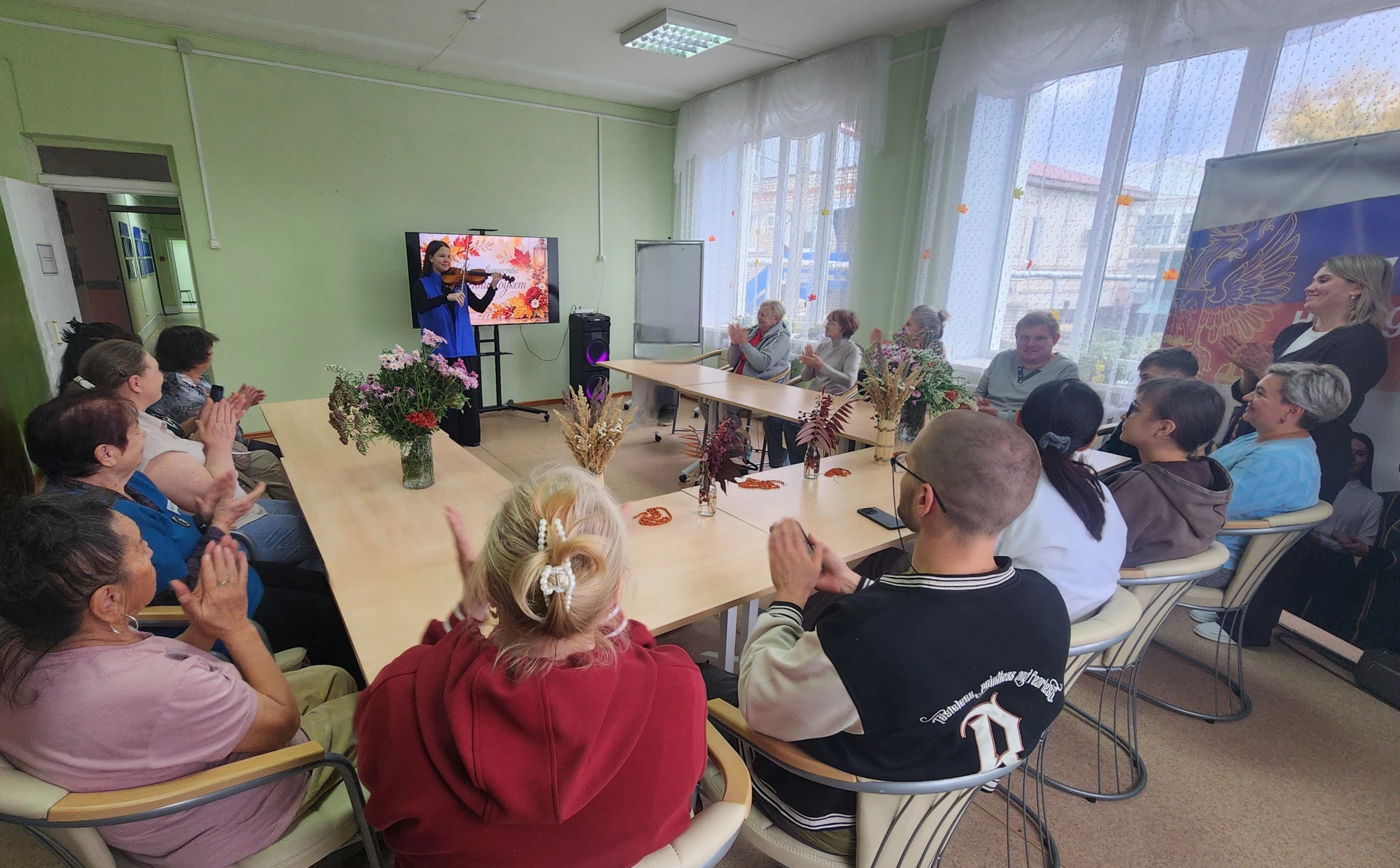 В социально‑реабилитационном отделении для граждан пожилого возраста и инвалидов состоя...