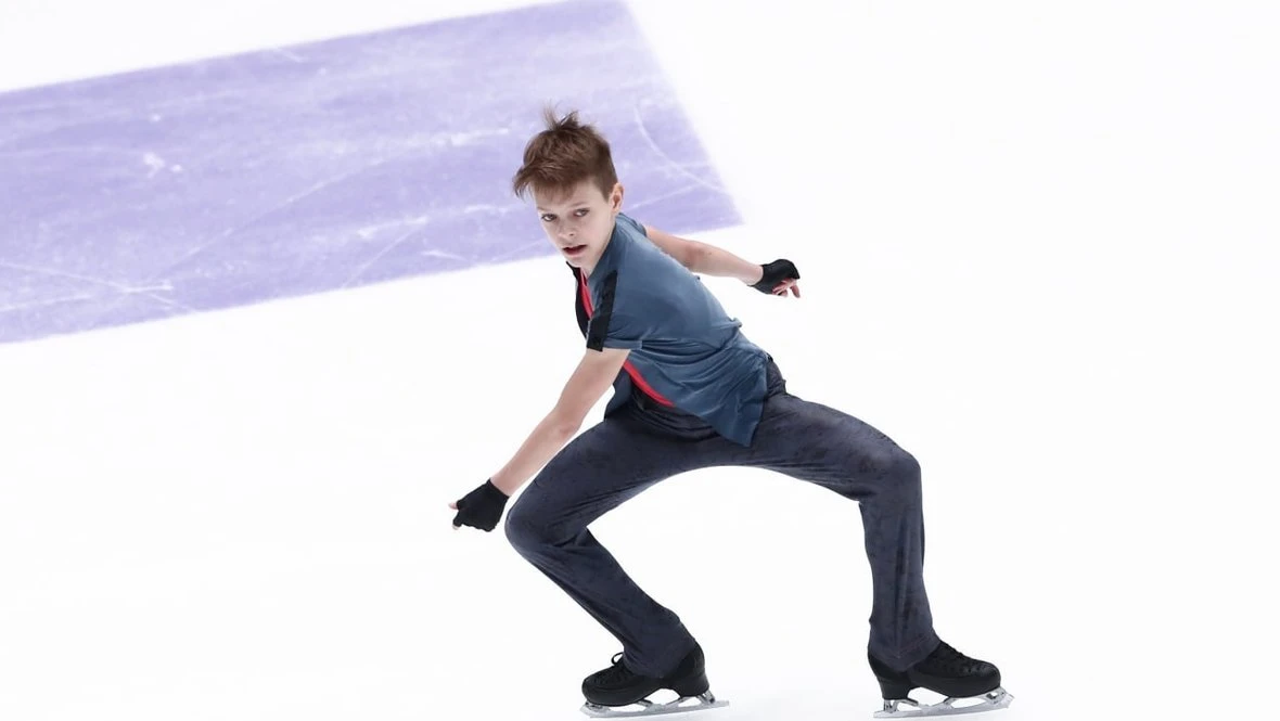 Россиянин Арсений Федотов победил в юниорском мужском турнире серии «челленджер» Мемори...