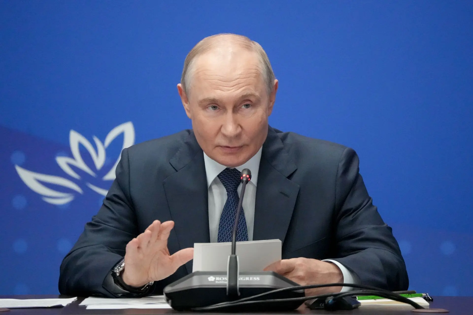 Сегодня свой день рождения отмечает президент Владимир Путин. Его многолетняя работа на...