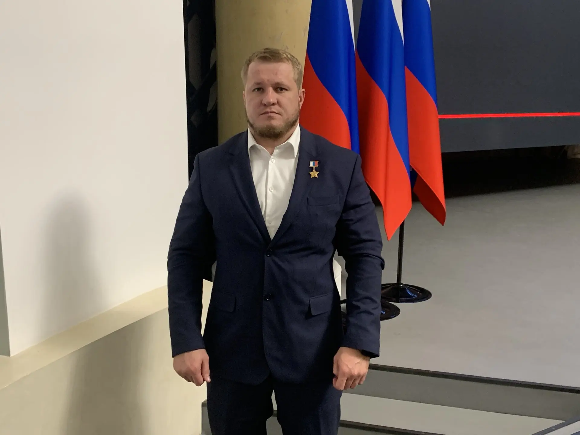 Сенатором от Липецкого областного совета депутатов избрали Героя России Евгения Саввина