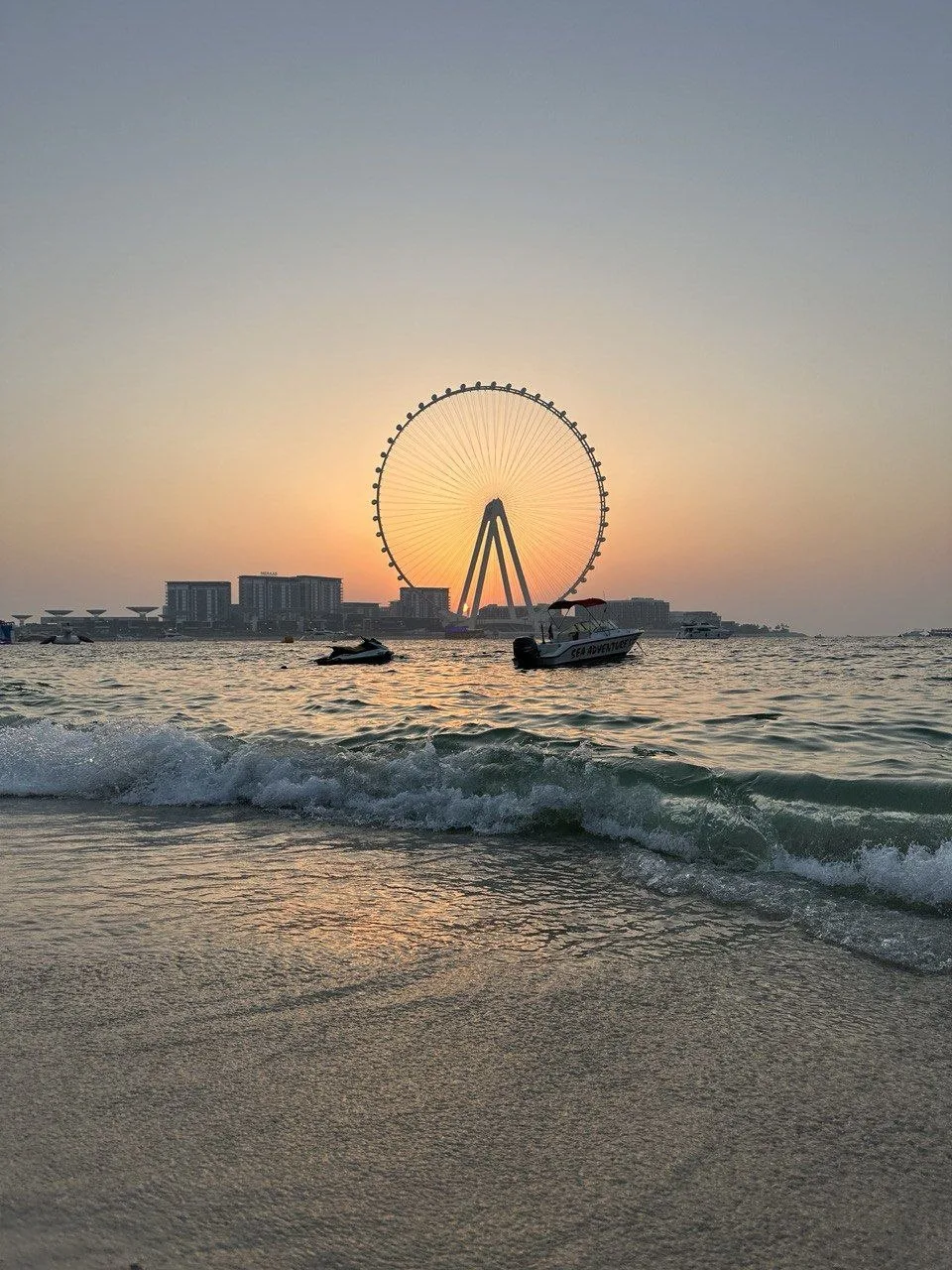🇦🇪 Какой эмират ОАЭ выбрать для зимнего отпуска?
