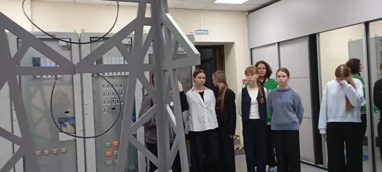 8 октября в рамках проекта по профориентации «Билет в будущее» учащиеся нашей школы пос...
