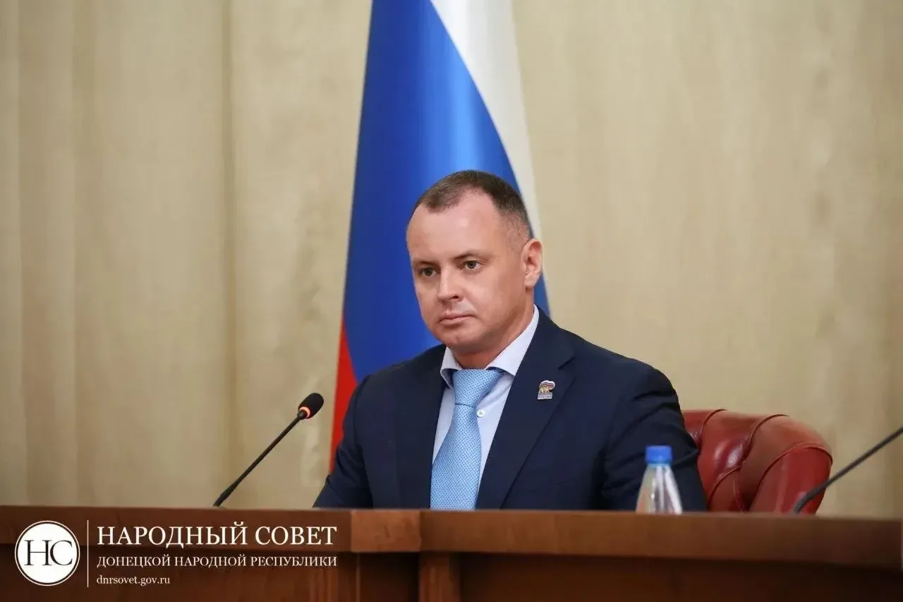 Пленарное заседание Народного Совета Донецкой Народной Республики I созыва. 16 октября ...