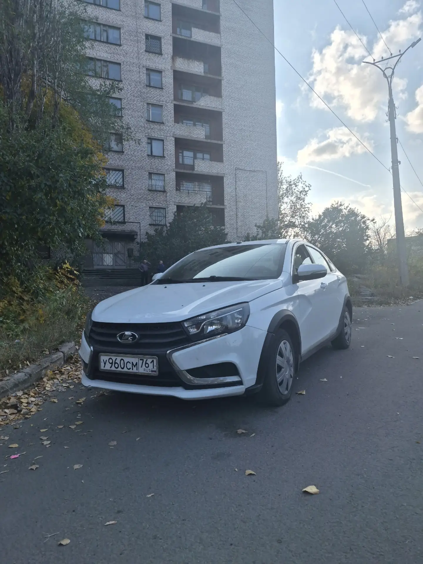 Lada Vesta 2021г.в. пробег 80 т.км. Gолная комплектация с круиз контролем и отключением...