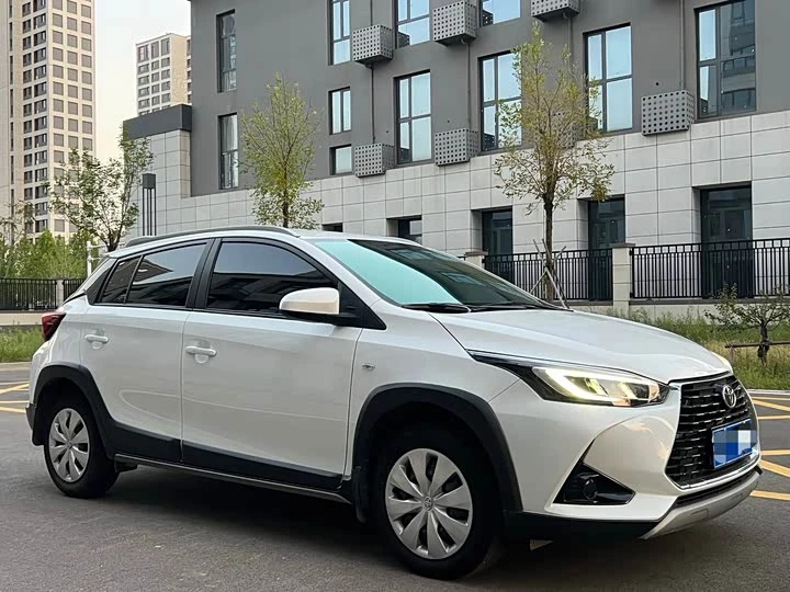 🔥 Toyota YARiS L  1,5L CVT Leading