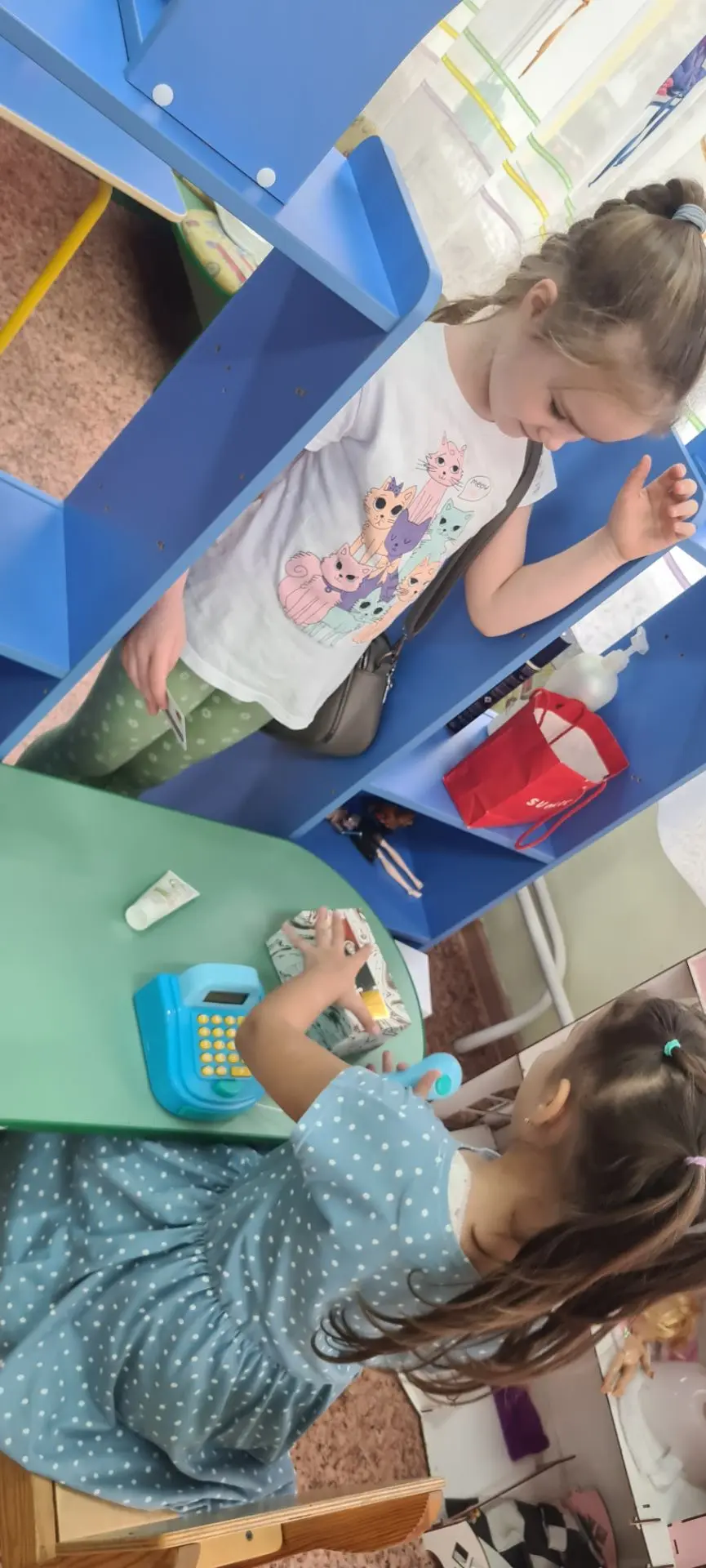 В группе ⭐«Звёздочки»⭐ продолжается план мероприятий по финансовой грамотности:💵💸💴