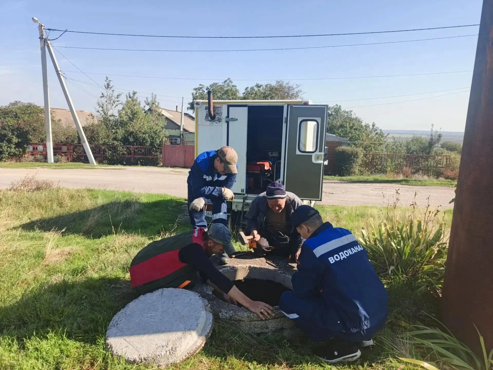 Специалисты АО «Водоканал» продолжают оказывать помощь подшефному Бердянскому округу За...