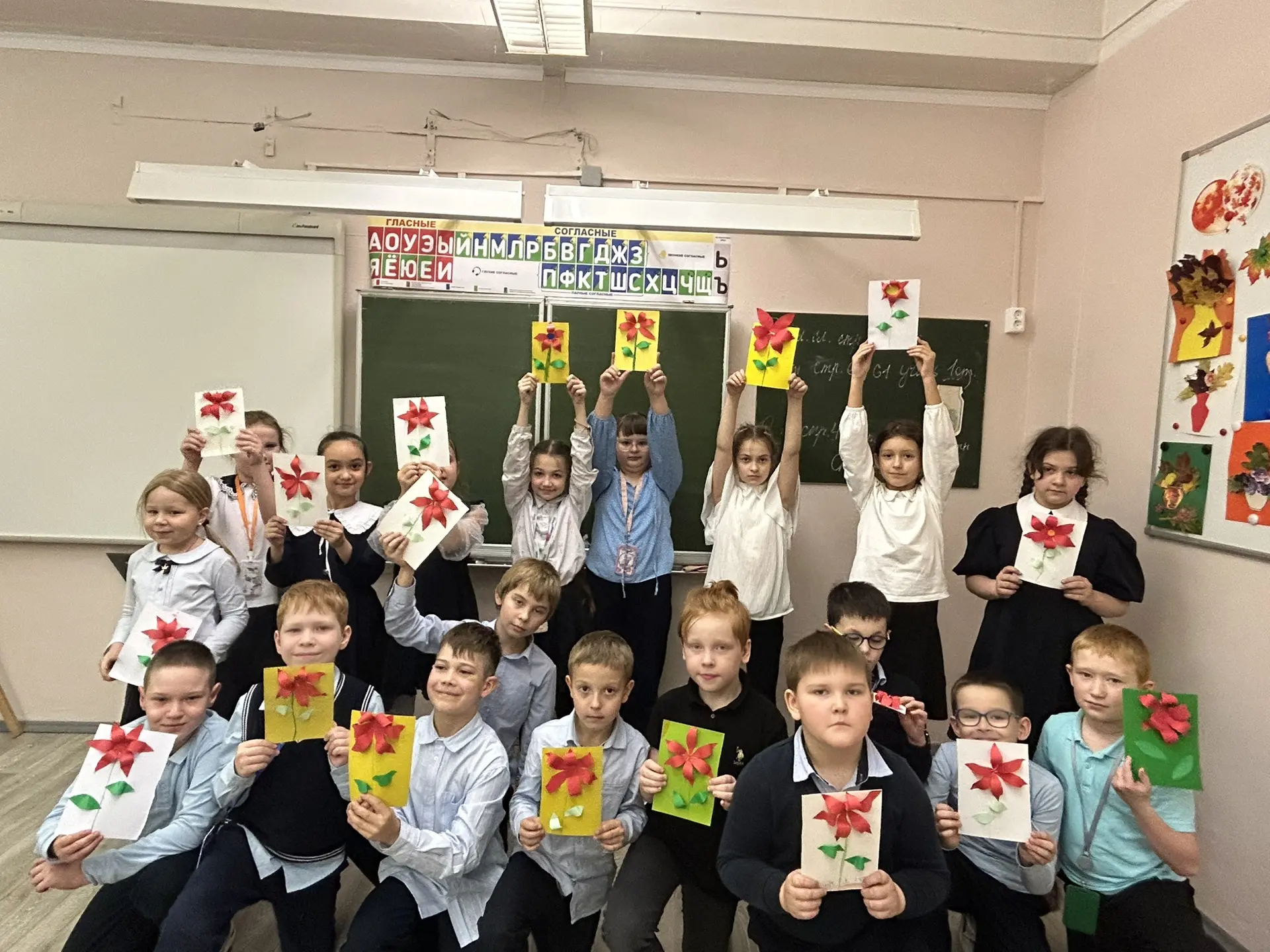 🎉 В нашей школе прошли тематические занятия, посвящённые юбилею Сергея Тимофеевича Акс...
