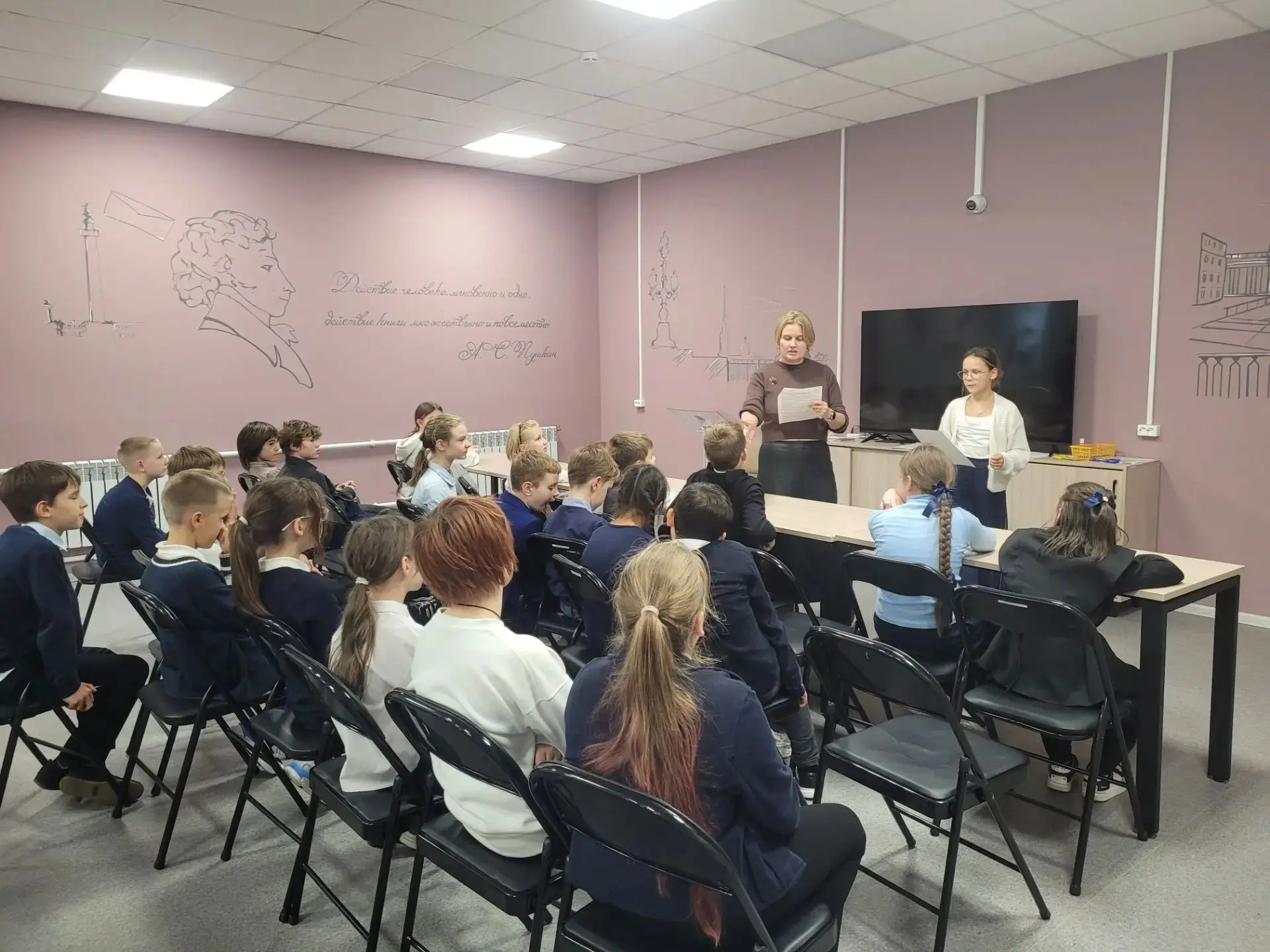6 октября  в библиотеке «Рондо» побывал 4–4 класс. Ребята приняли участие в литературно...