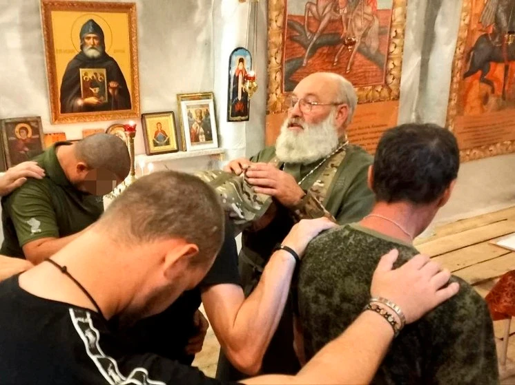 «Там, где не спасет оружие, спасает слово Божие»: протоиерей Святослав Чурканов о вере ...