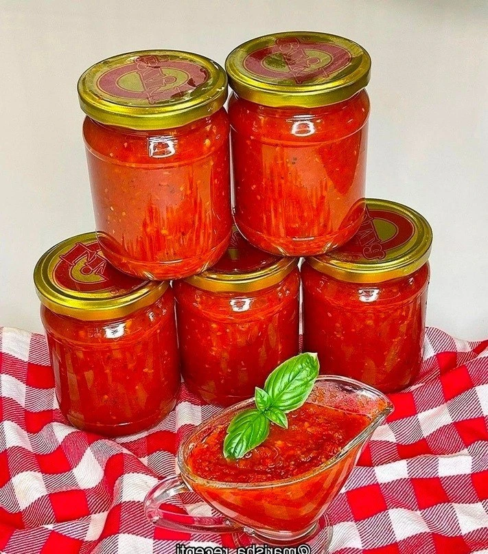 ГУСТОЙ, НАСЫЩЕННЫЙ, АРОМАТНЫЙ ТОМАТНО-ОВОЩНОЙ СОУС