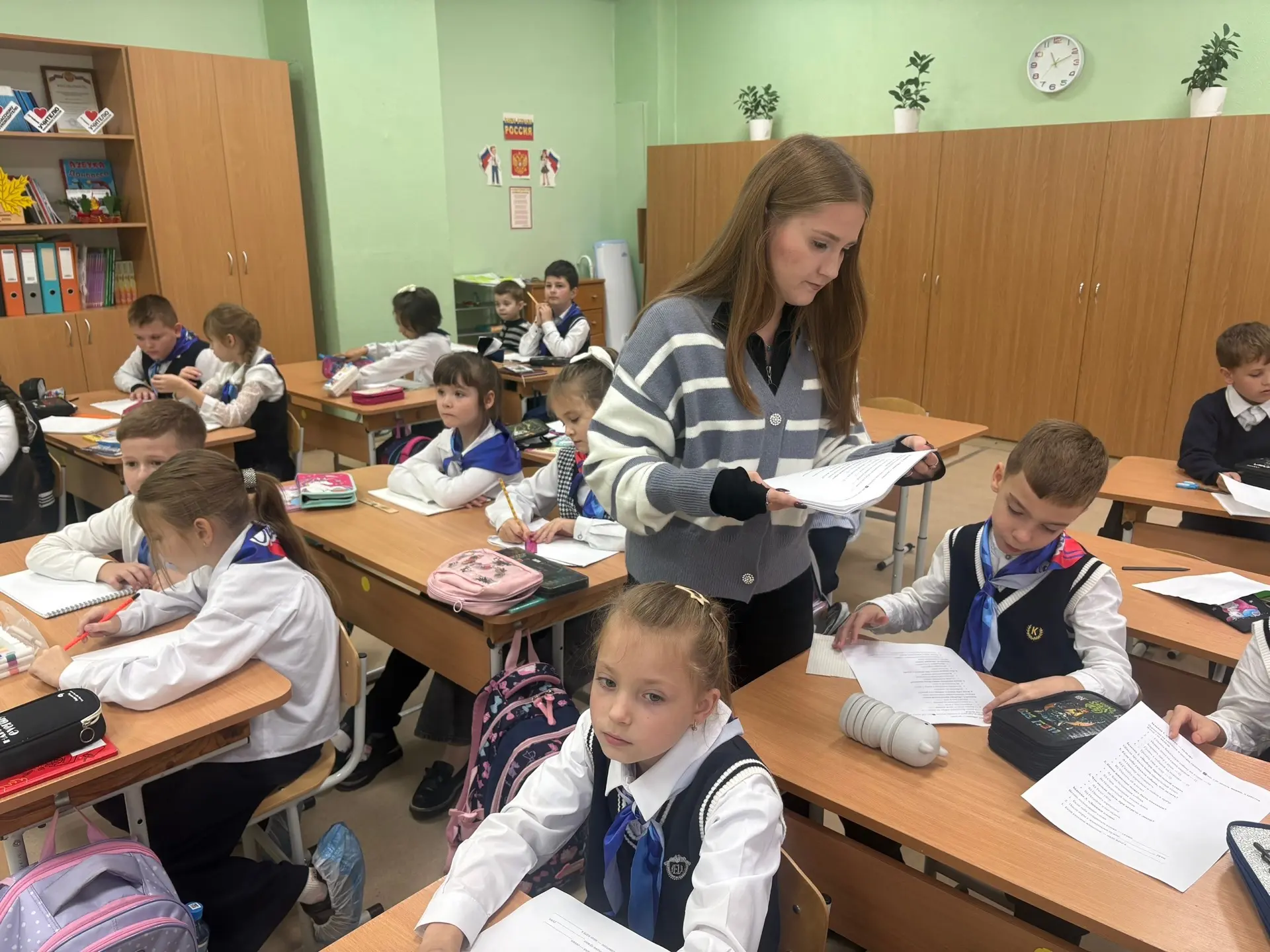 🐾 Занятие о доброте и безопасности во 2-А классе школы №6: «Уличные животные»