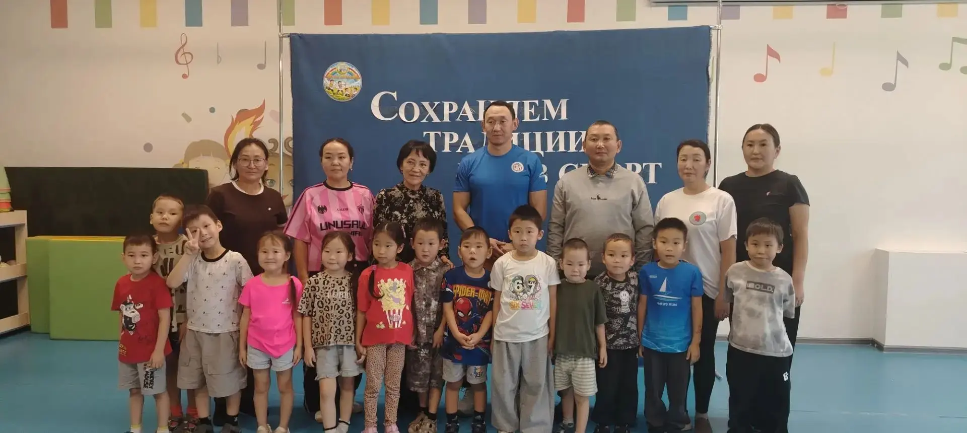 Нам улууһугар оҕону кыра сааһыттан төрүт саха оонньууларыгар уһуйууга  болҕомто ууруллар.