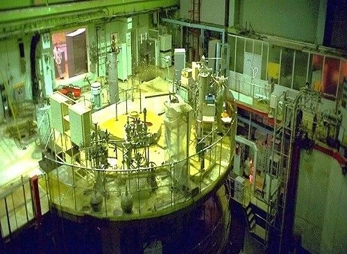 🔬 10–11 классы побывали в Институте реакторных материалов (г. Заречный)!