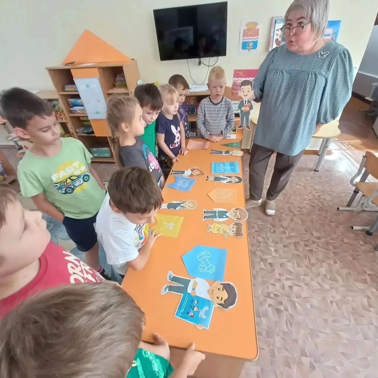 📣 В нашем детском саду подготовительная группа реализует серию событийных проектов по ...