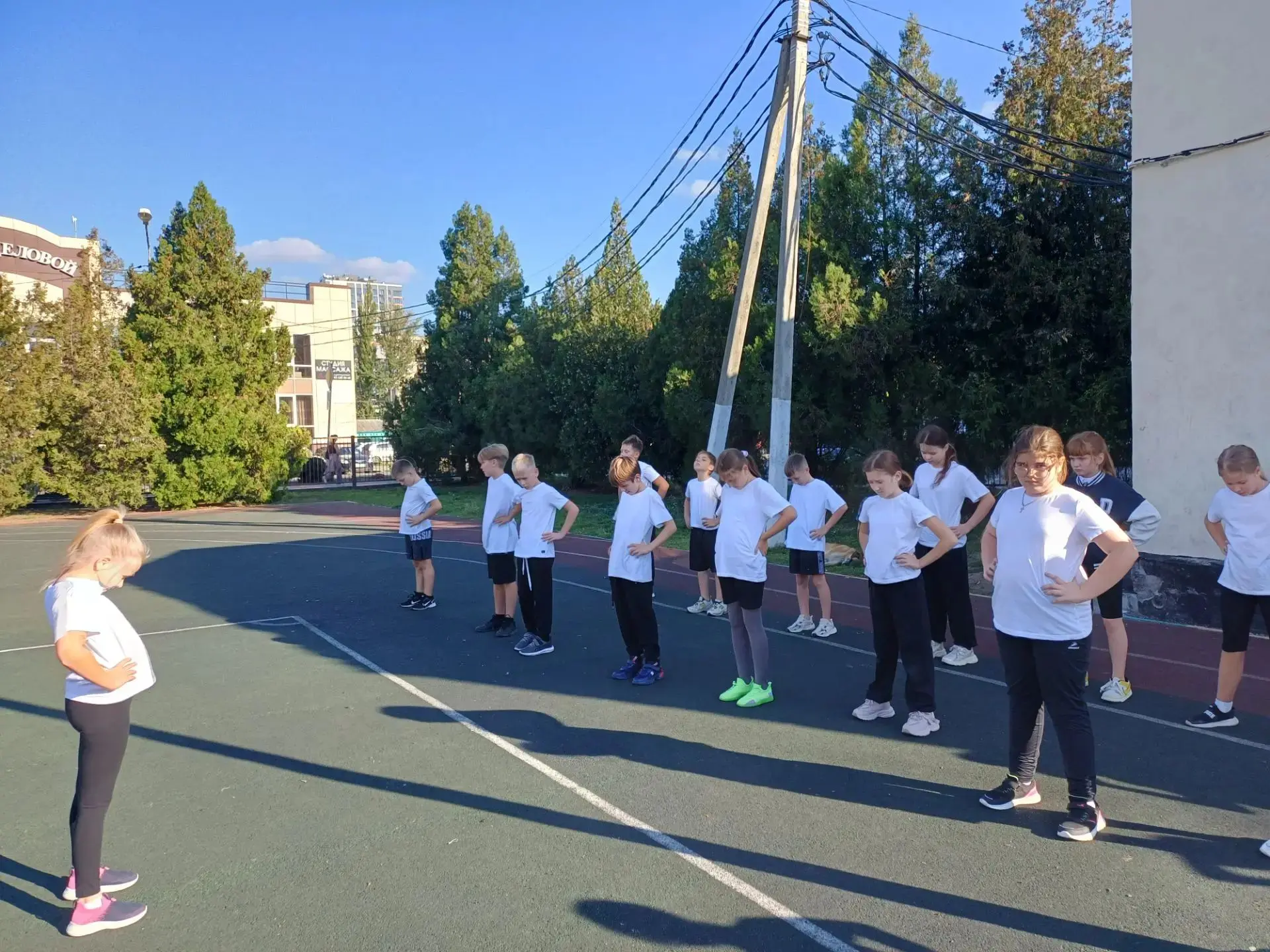 Урок физкультуры в 4в классе 💪🚶‍♀️🏀