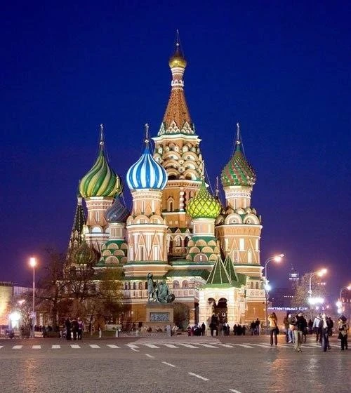 14 октября Православная Церковь празднует Покров Пресвятой Богородицы. В честь именно э...