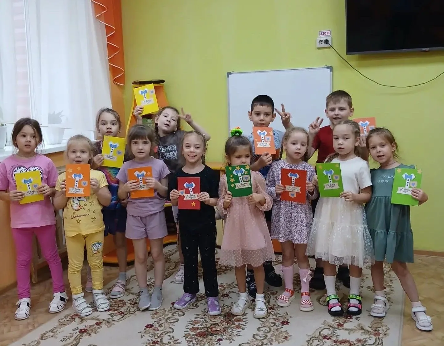 Самый лучший подарок — тот, что сделан детскими руками и с большой любовью! ❤️В преддве...