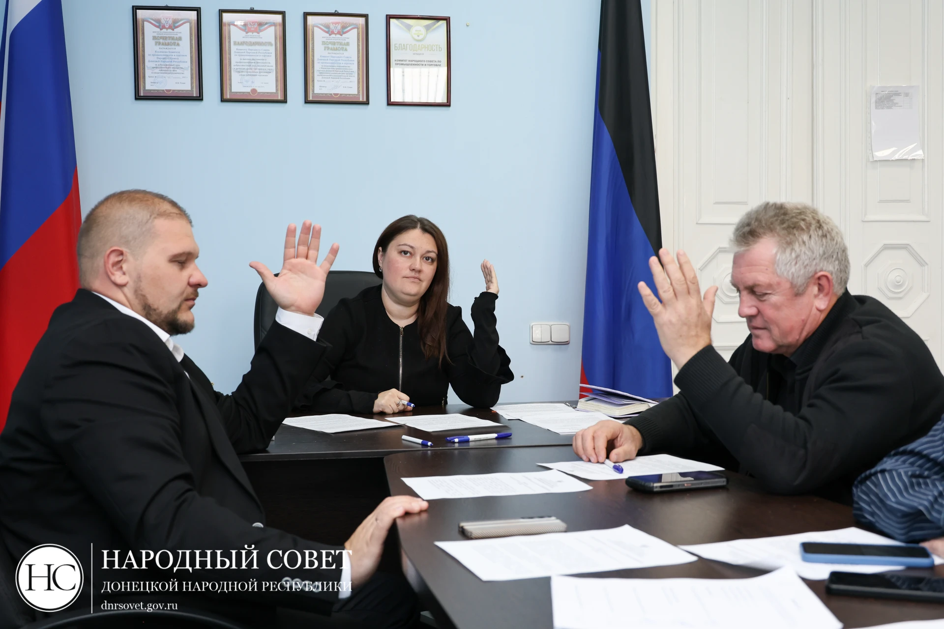 В Народном Совете поддержали инициативу по ужесточению контроля за продажей алкоголя