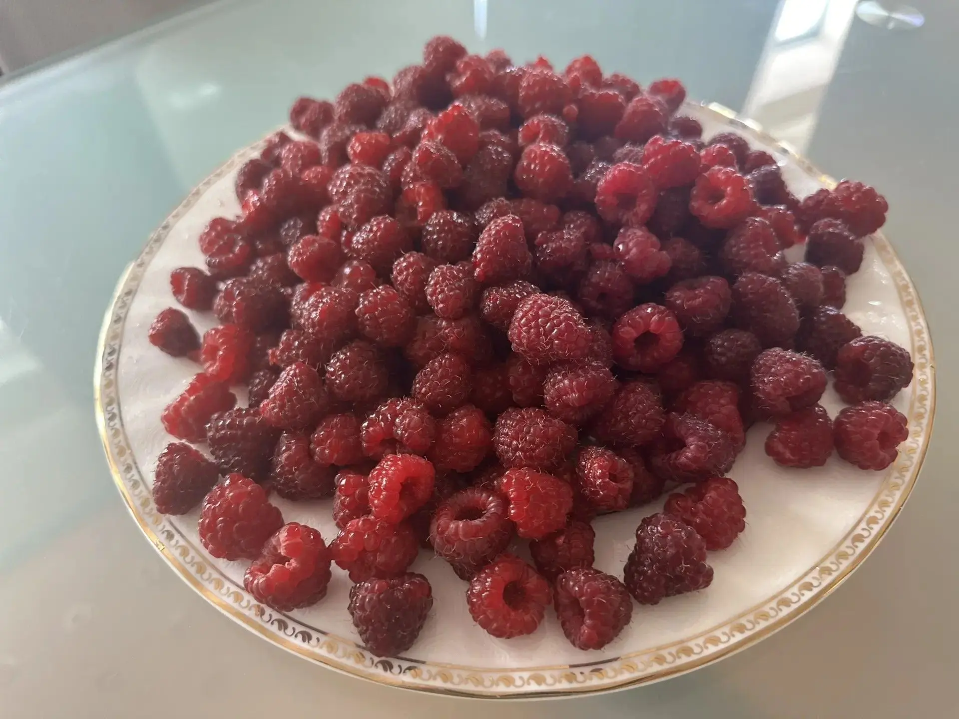 Домашняя малина — это совсем другой вкус! 🥰