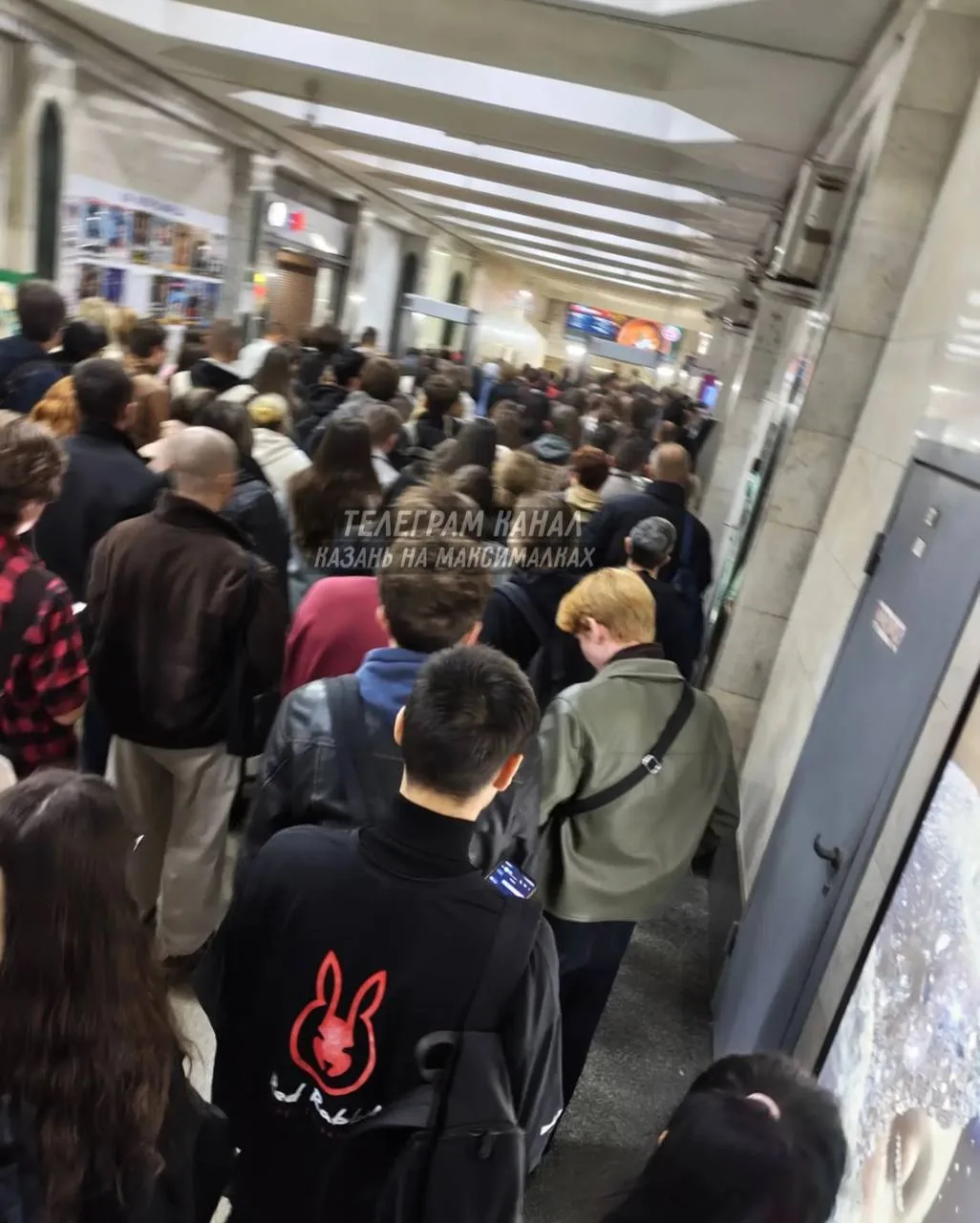 Обстановка на станции метро «Площадь Тукая» — здесь не работают турникеты
