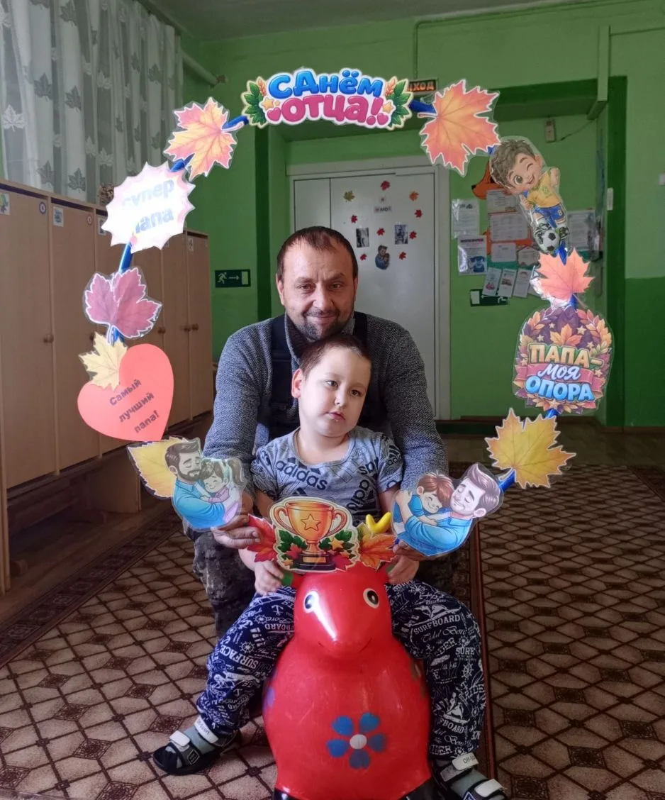 🎉 День отца в детском саду: тепло, улыбки и много любви! 🥰