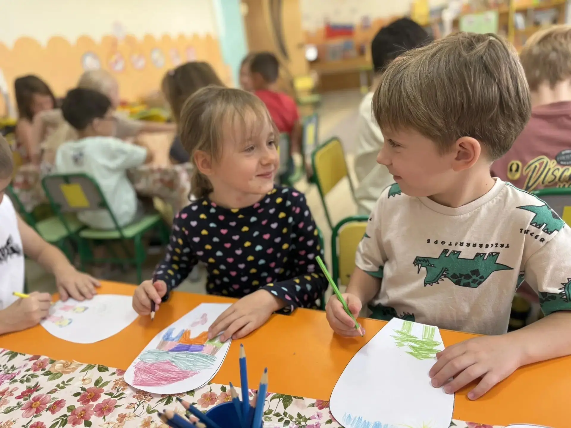 🌈 Цветок «Радости»: учимся понимать эмоции