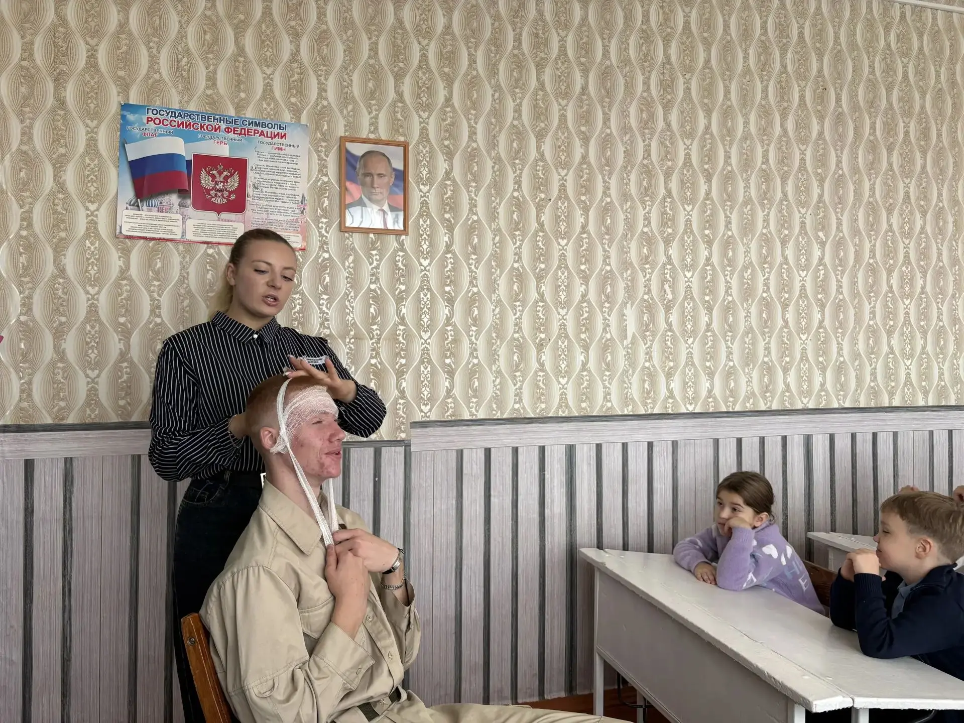 «Дети — детям»: знакомство с Юнармией и основы первой помощи