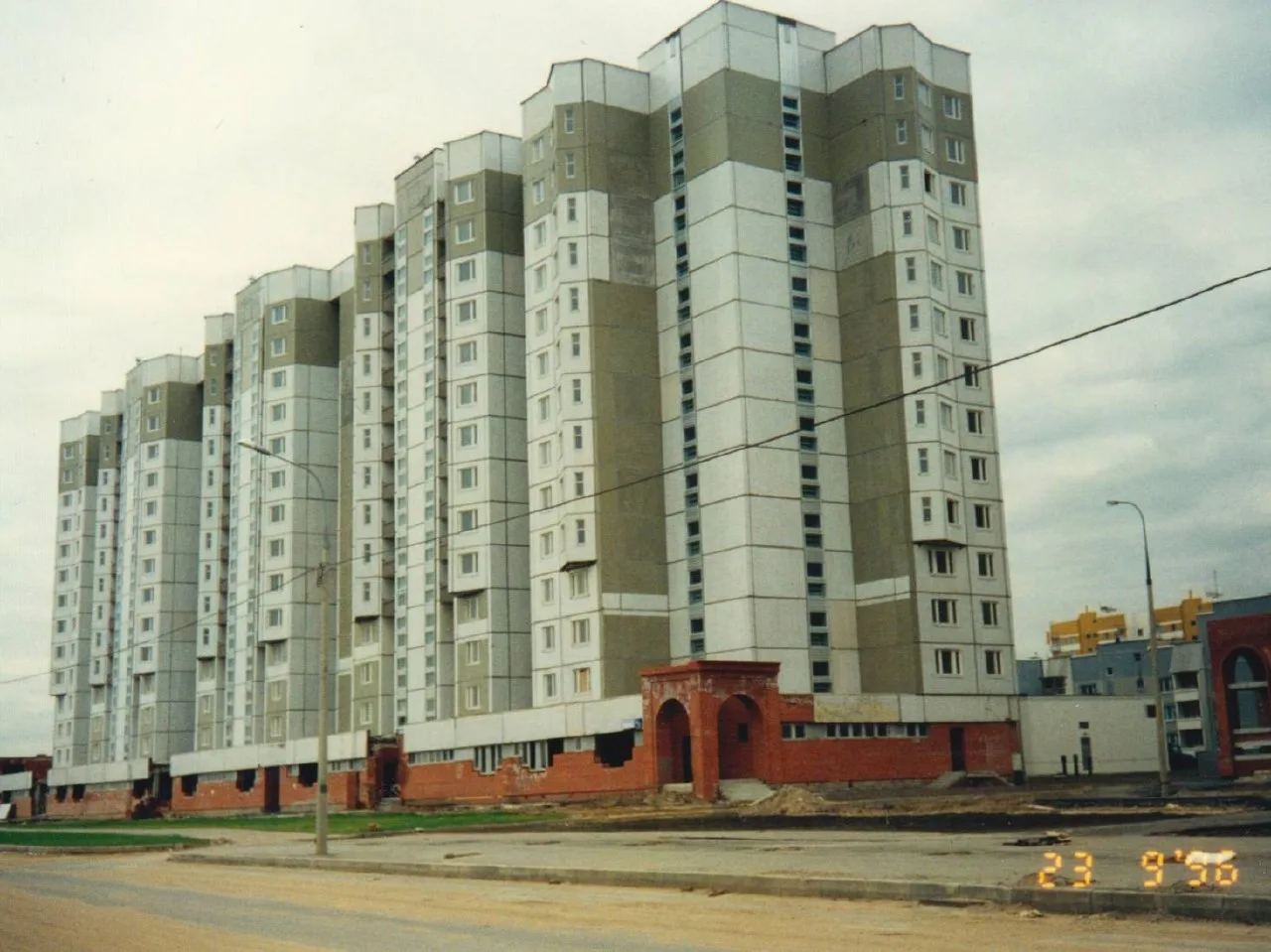 🏗 Снимок 1996 года запечатлел улицу Перерва в Марьино