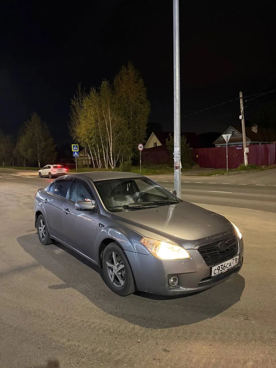 В продаже FAW BESTURN B50