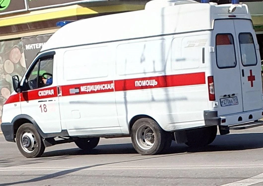 В Волгодонске 8-летний ребенок оказался под колесами автомобиля «Лада Гранта».