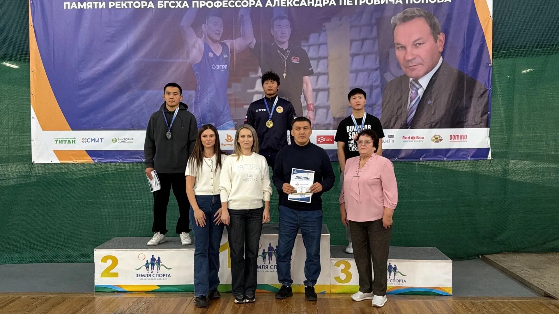 Первенством по вольной борьбе Бурятская ГСХА почтила память А.П. Попова