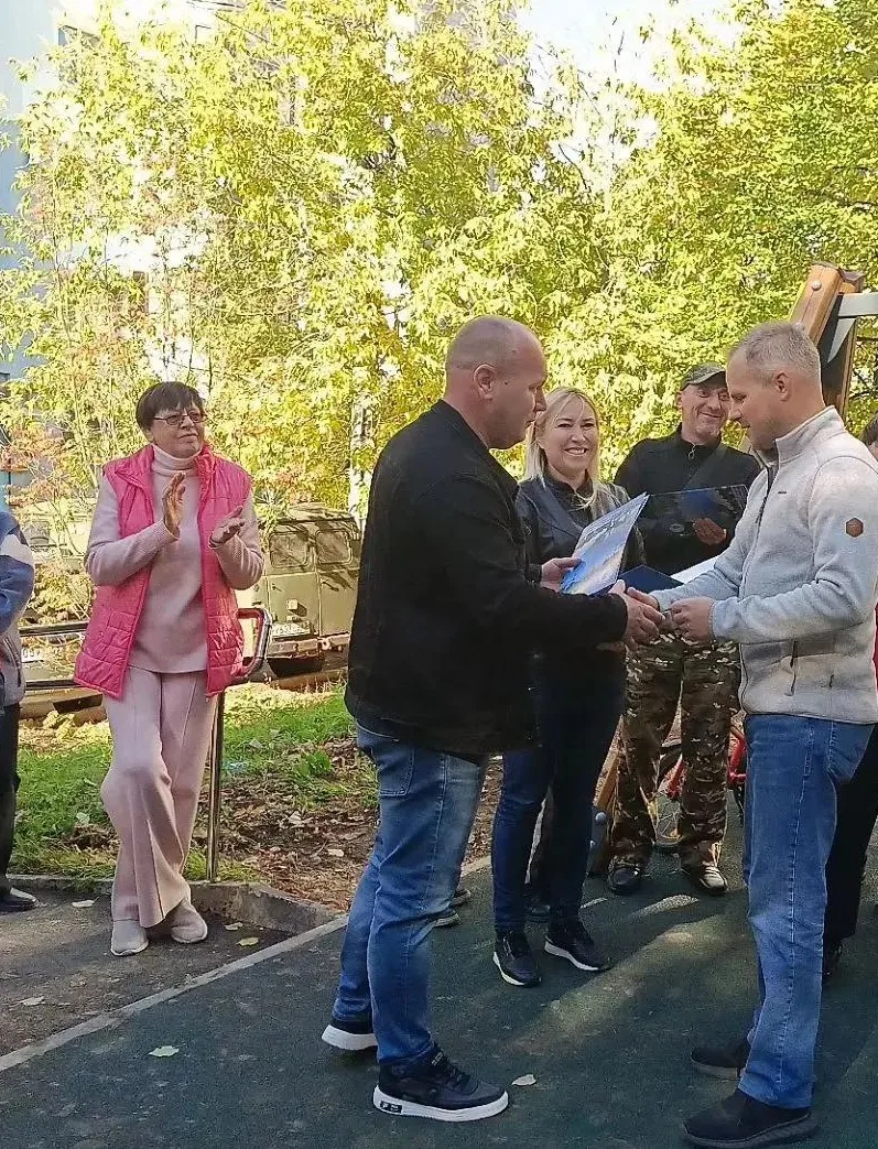 🎉 Новые дворы — новые радости: в Промышленном районе праздник для детей и взрослых!
