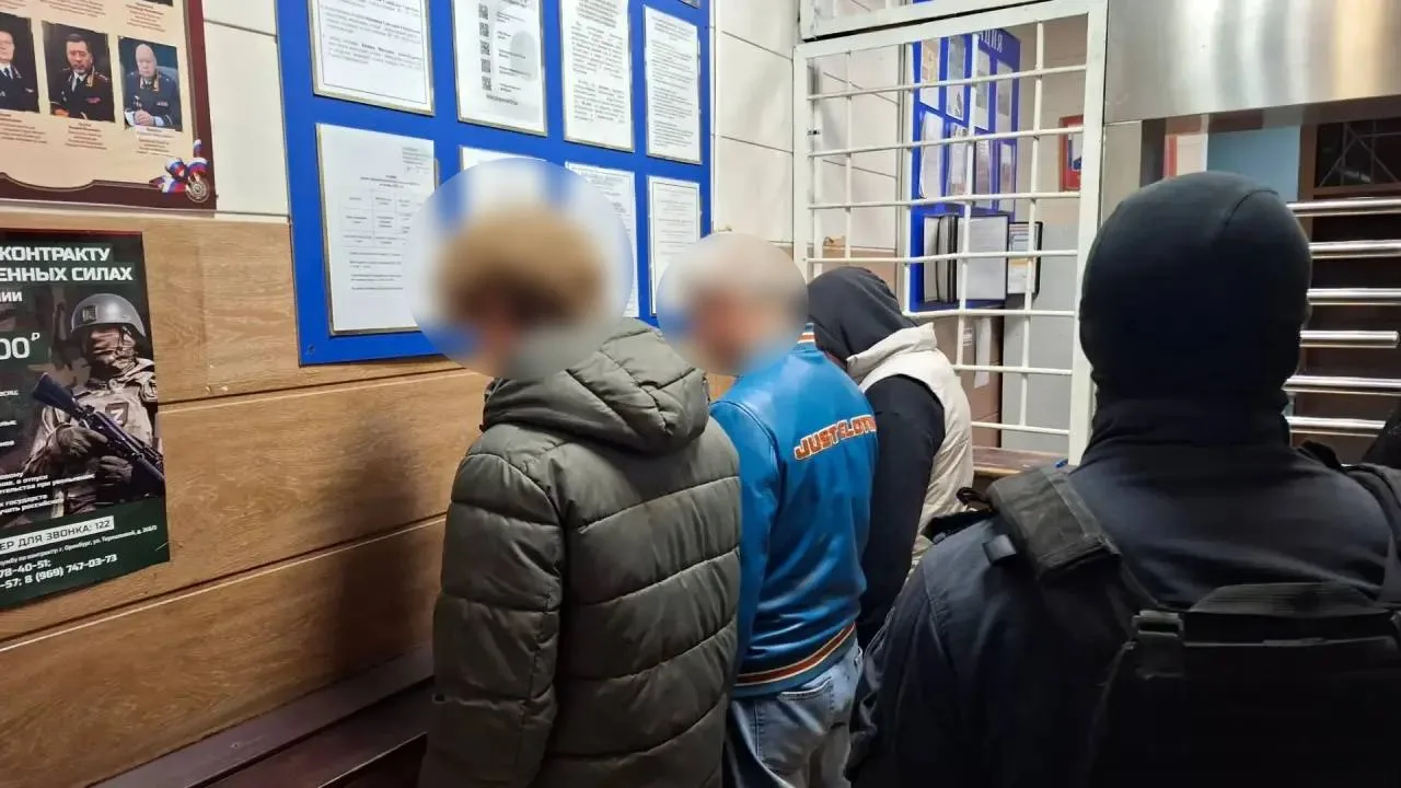 В Оренбурге полицейскими проведено профилактическое мероприятие в развлекательных завед...