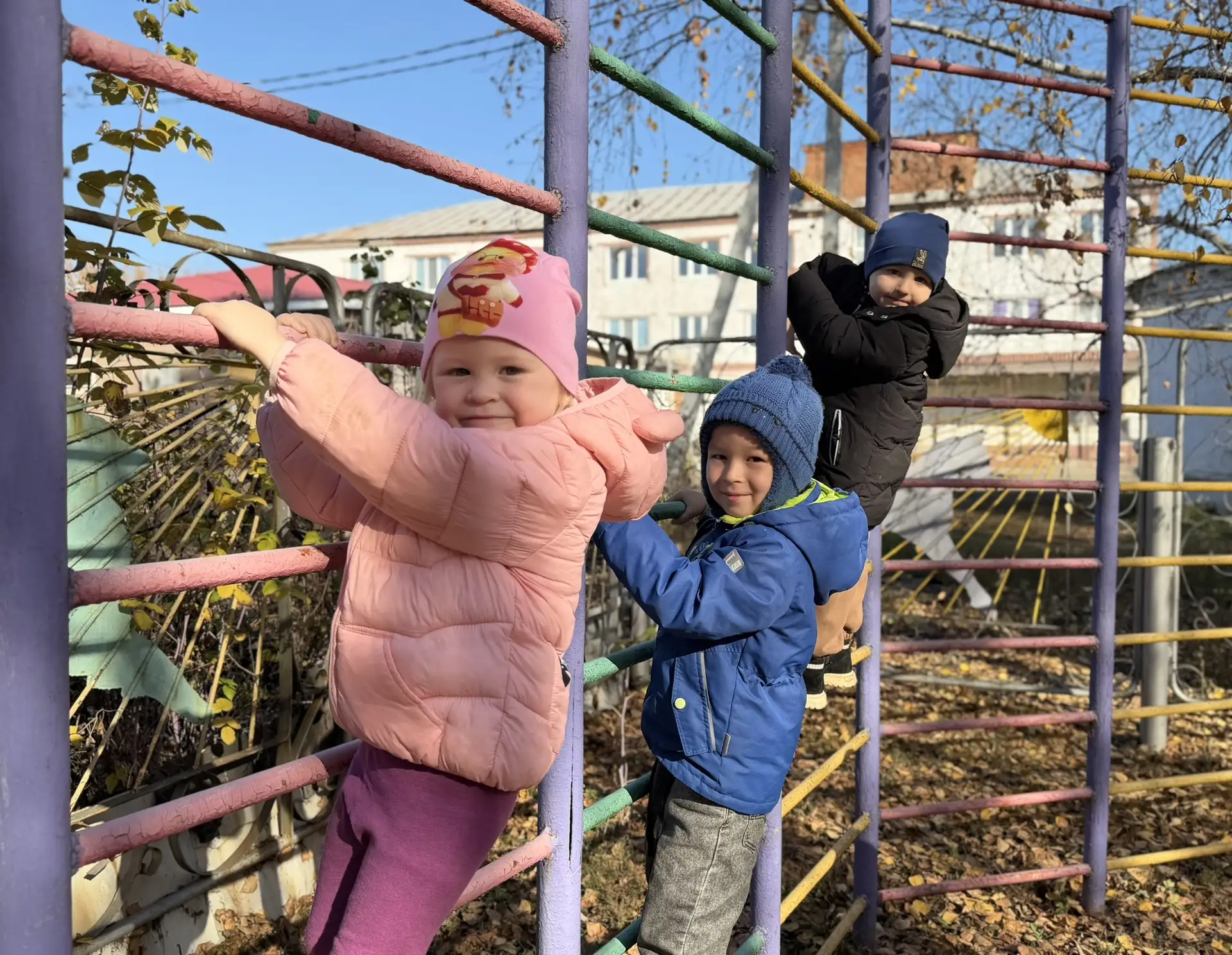 🍂 Веснушки вышли на площадку