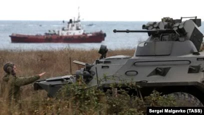 Внимание! Боевые стрельбы в районе залива «Касатка» и мыса Чёртова скала