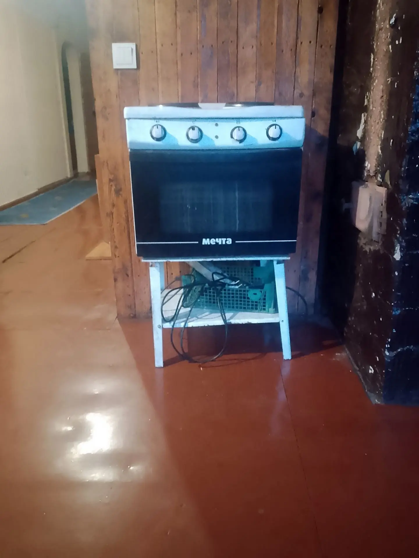 Отдам камфорки не работают 89016750805
