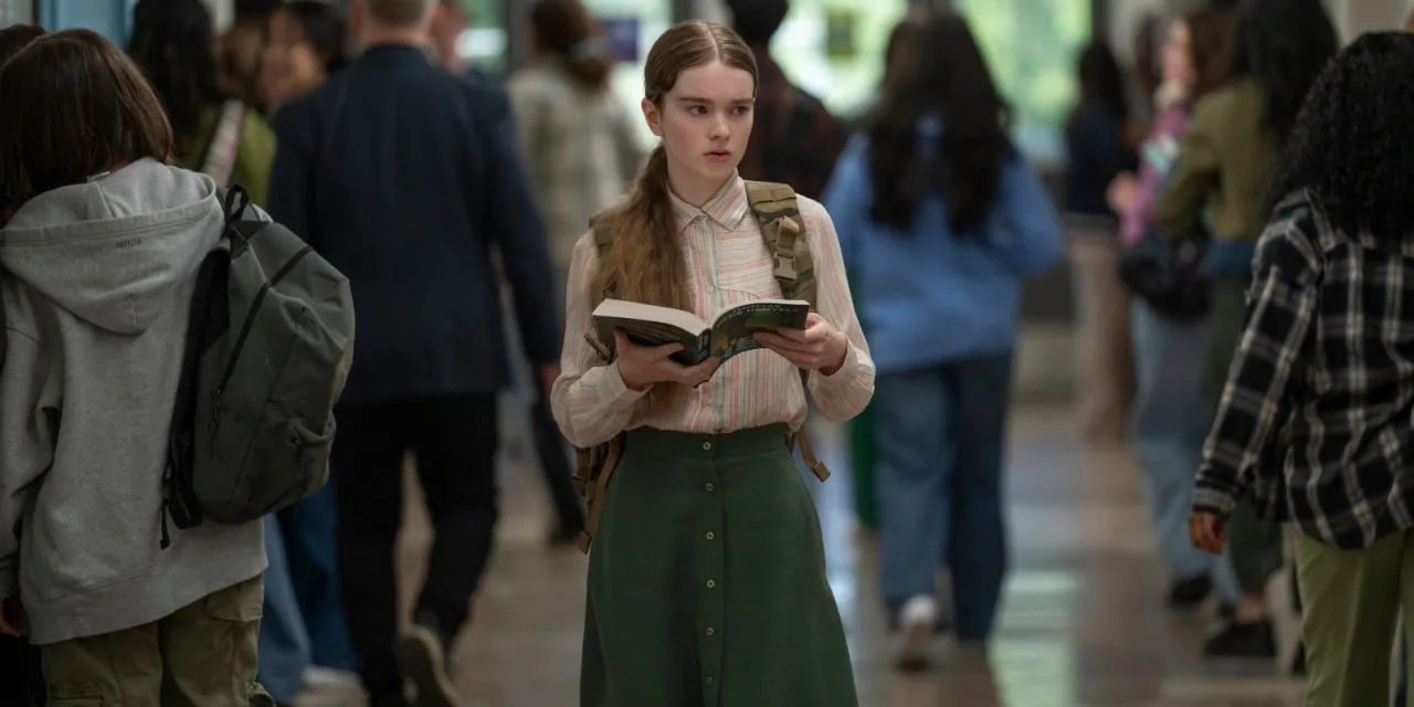 Один из админов нежной любовью любит как сериалы Флэнагана, так и книги Кинга, поэтому ...