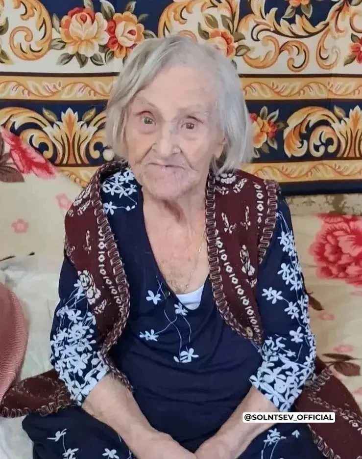 🎉 Труженица тыла Екатерина Шаульская из Новотроицка отметила 100-летний юбилей