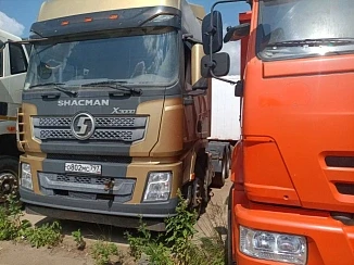 🚛 SHACMAN SX42584W324C