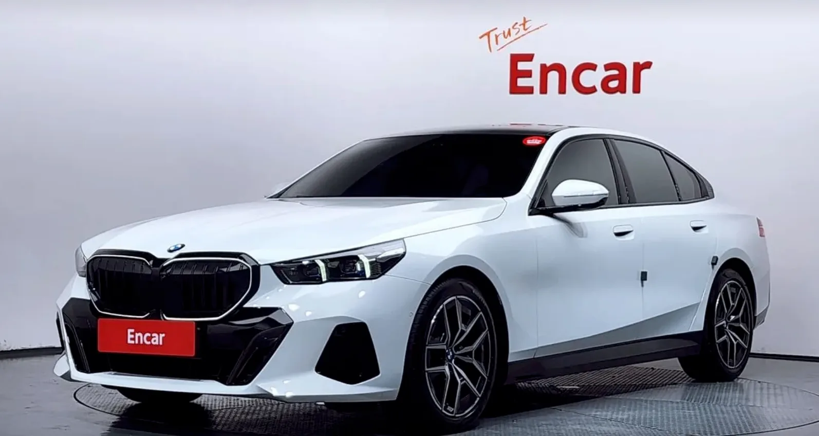 🇰🇷 BMW 5 Series G60 523d xDrive M Sport 2026: Новейший бизнес-седан с полным приводом...