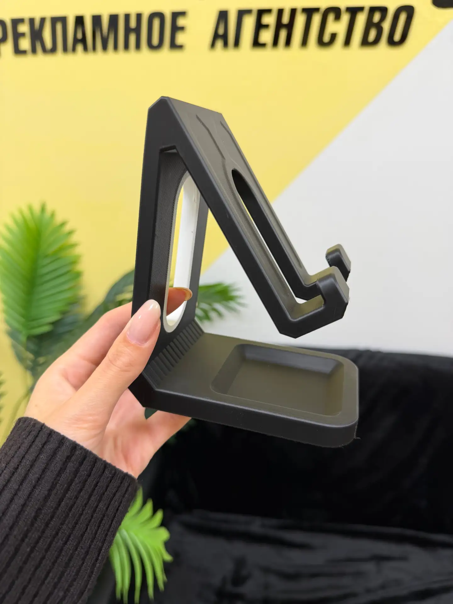 📱 Удобные держатели для телефона, выполненные с помощью 3D-печати!