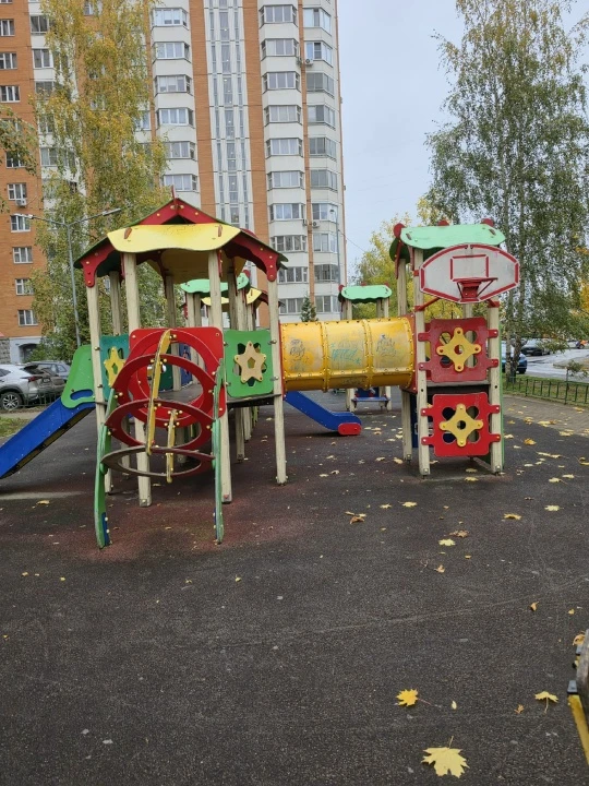 А с площадками что-то делать будут?