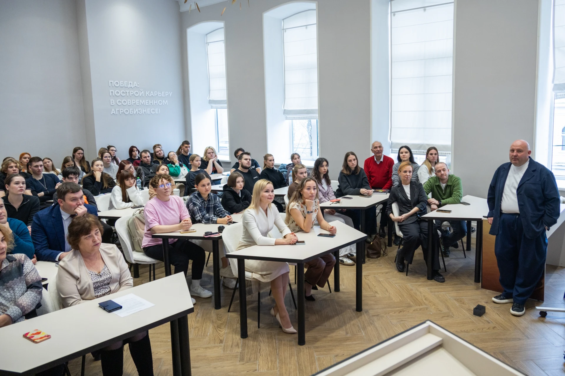 💫 Секреты личной эффективности в ресторанной сфере: лекция эксперта Романа Торощина дл...