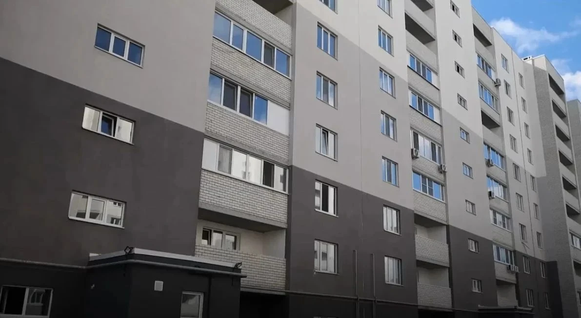 В Саратове решат проблему с очередью на жильё для детей-сирот