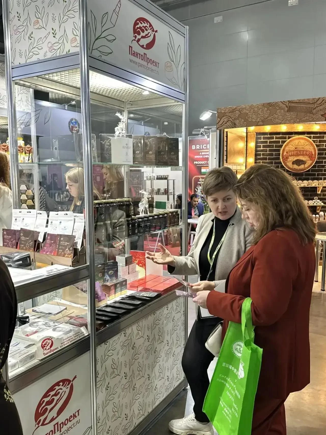 11 компаний Алтайского края представляют продукцию на международной выставке «InterCHAR...